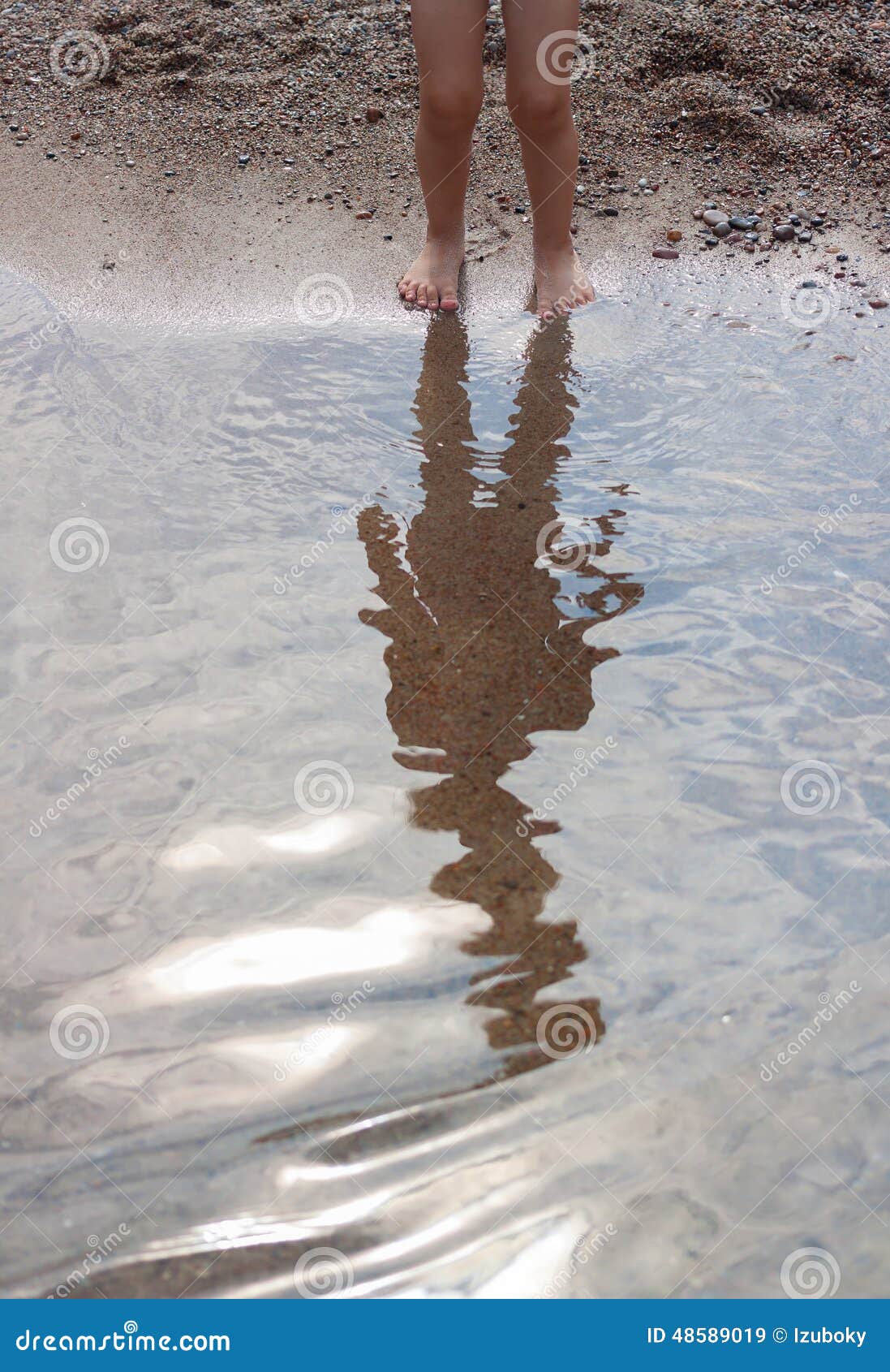 Feet Standing Stock Photos - 194,499 Images