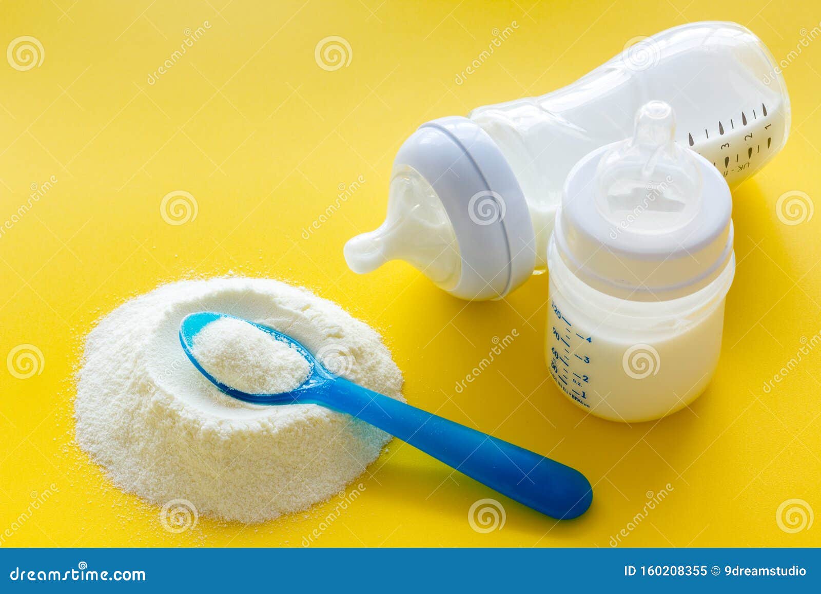 Download 2 746 Baby Bottle Yellow Photos Free Royalty Free Stock Photos From Dreamstime Yellowimages Mockups