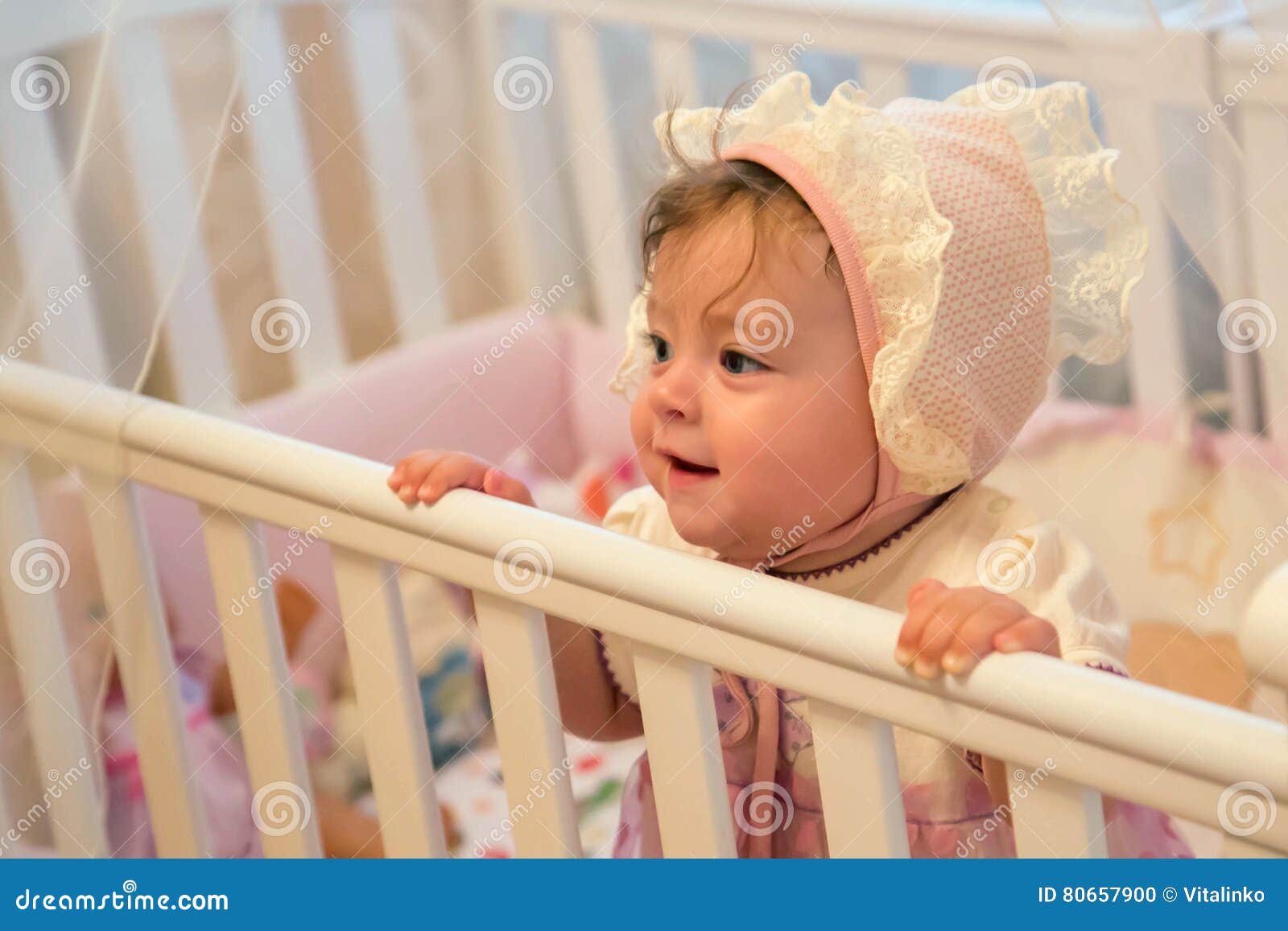 2,064 Waving Baby Stock Photos - Free & Royalty-Free Stock Photos from  Dreamstime