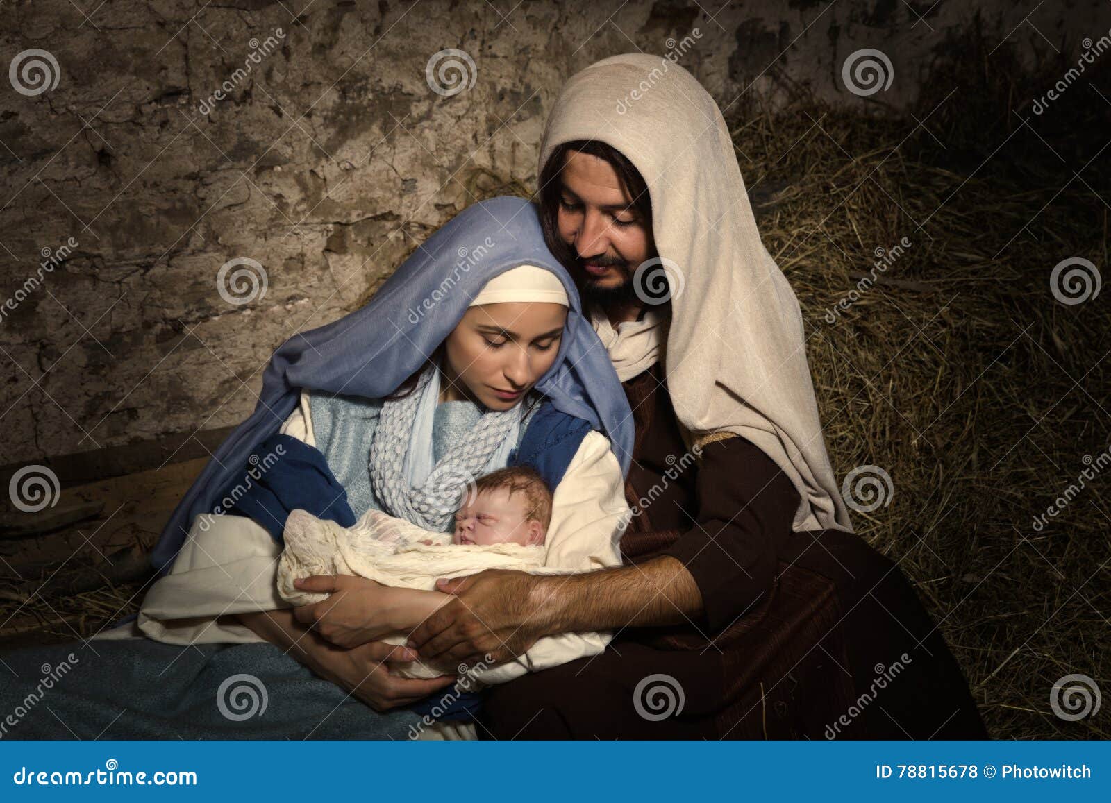 baby jesus in nativity scene