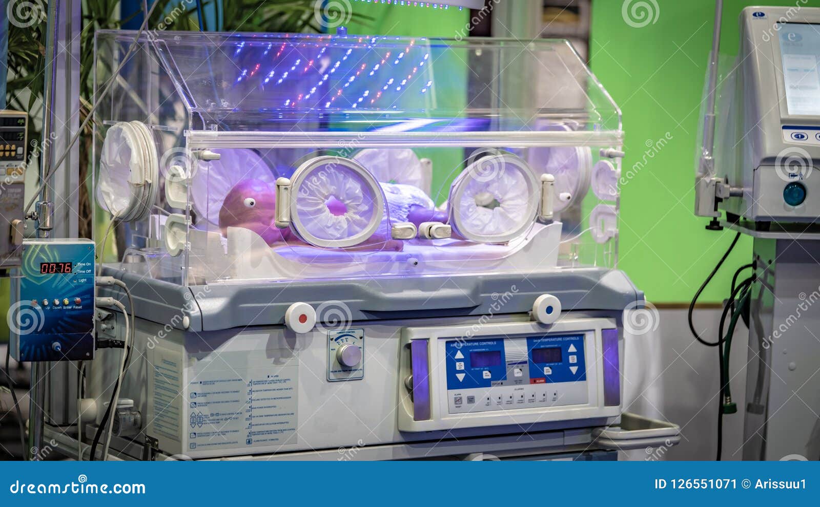 hospital incubator baby hospital incubator baby