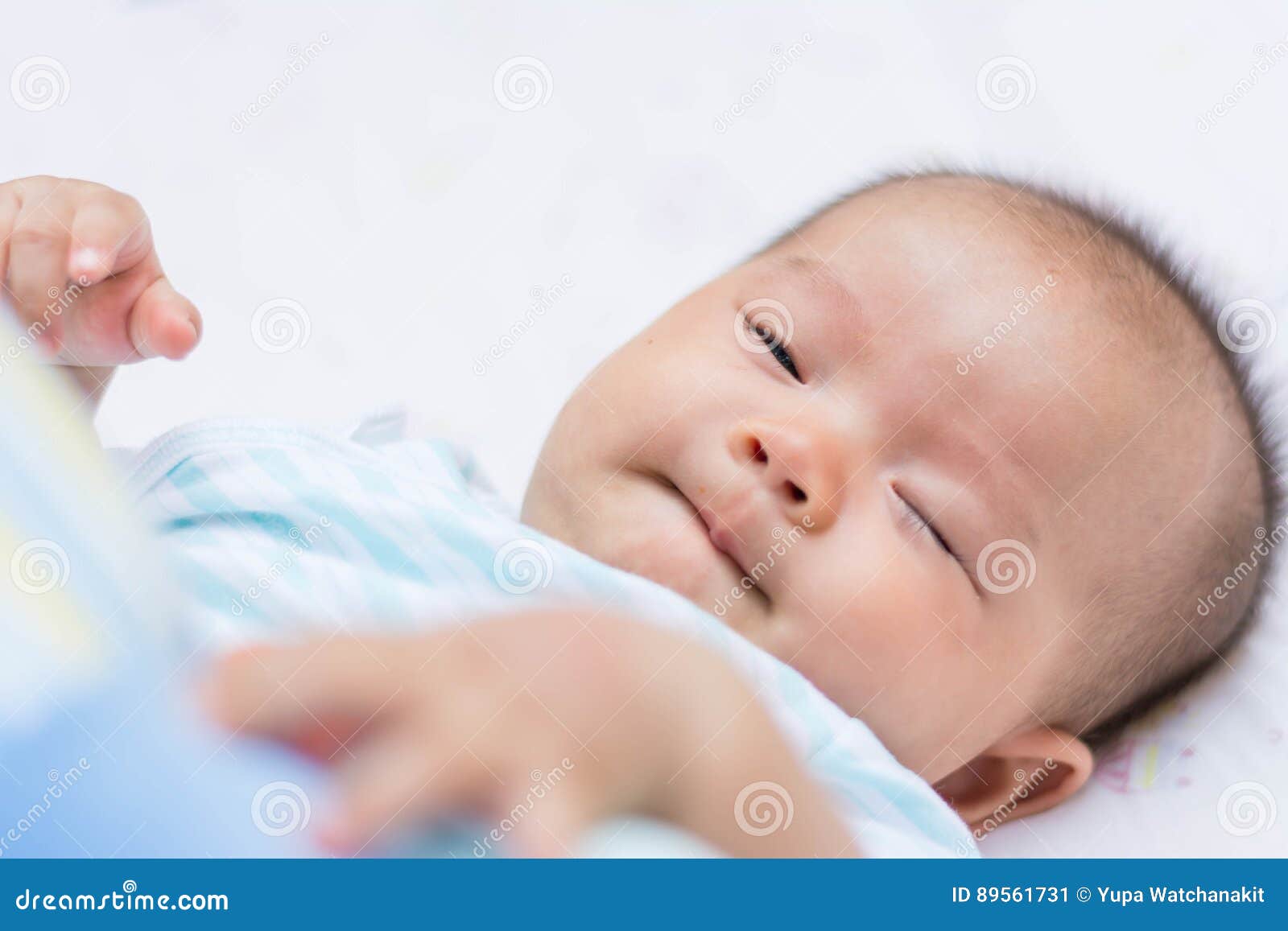 Baby rubbing it`s eyes, stock image. Image of yawn, rubbing 89561731