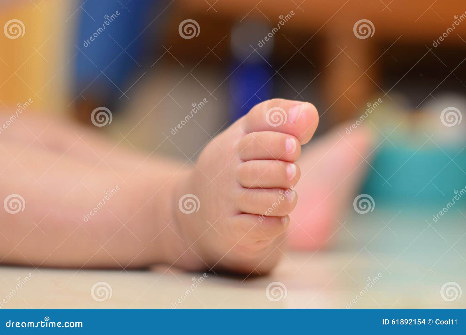 Pretty little feet