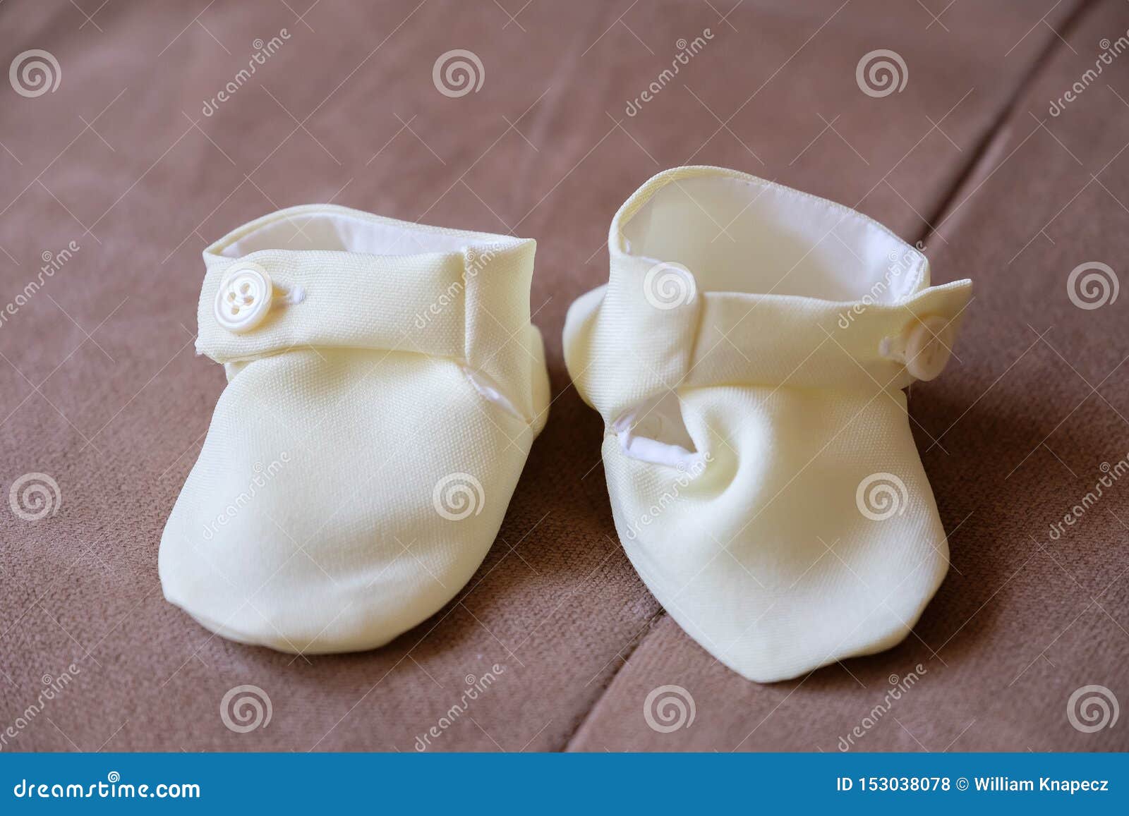 baby shoes for baptize