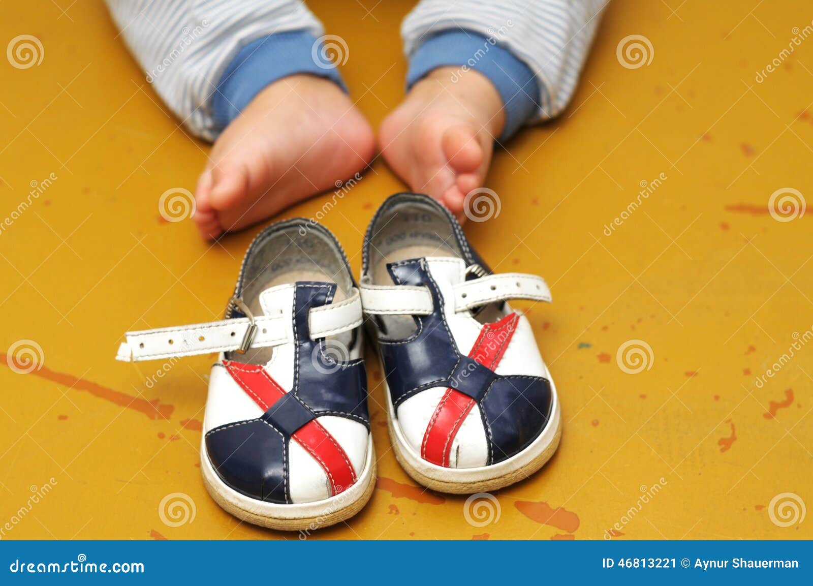 Baby shoes for first step stock image. Image of mules - 46813221