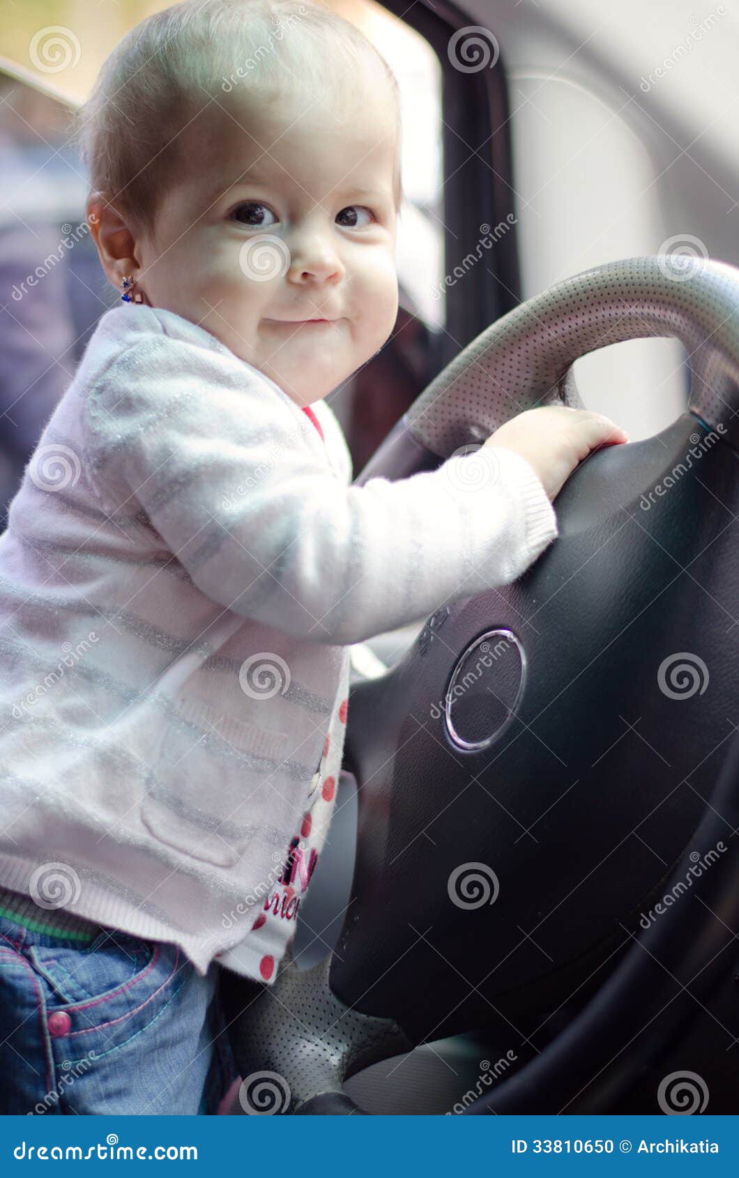 Baby Am Steuer Stockfoto Bild Von Steuer Baby 33810650
