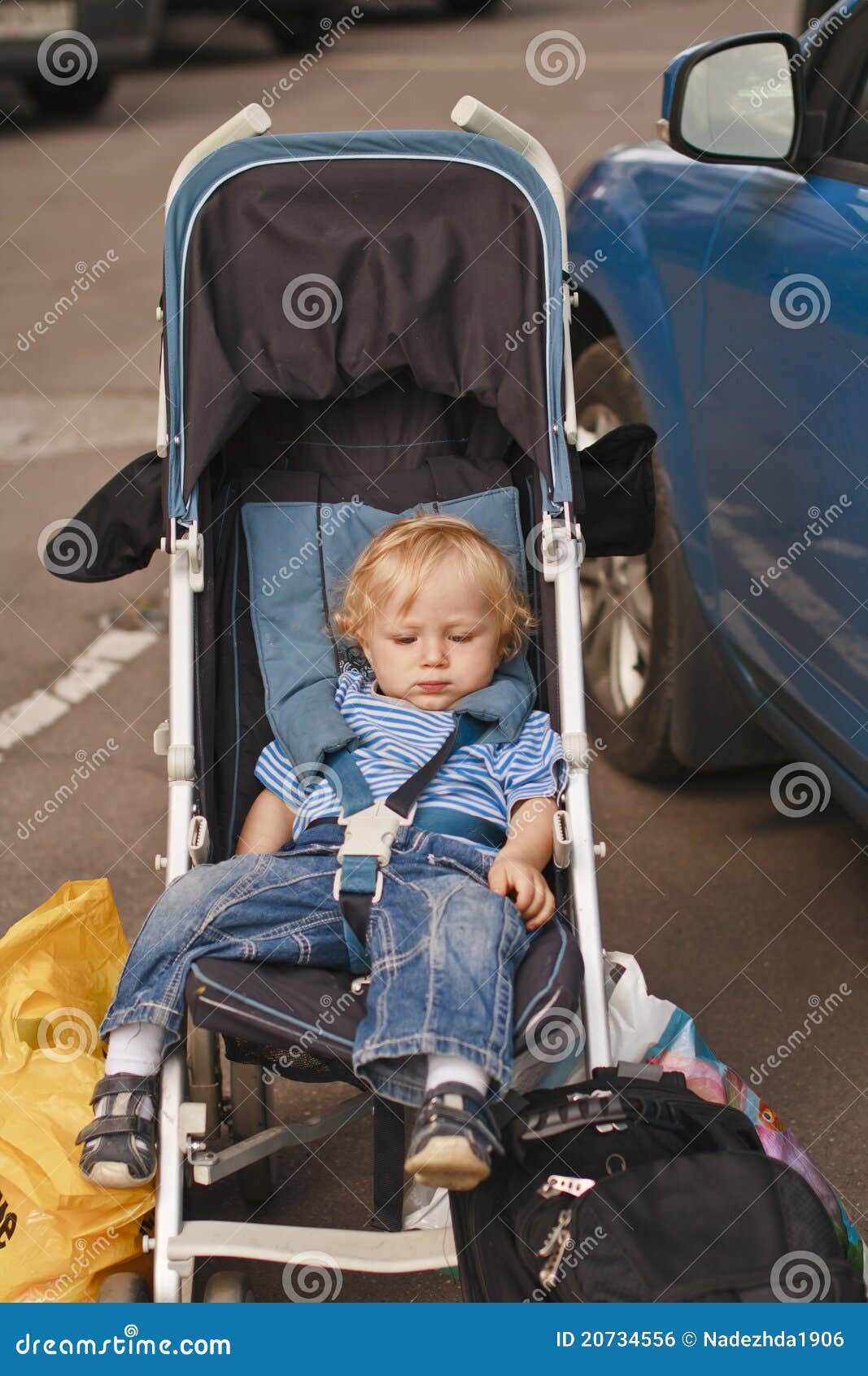 Baby travel by car stock photo. Image of baby, trip, summer 20734556