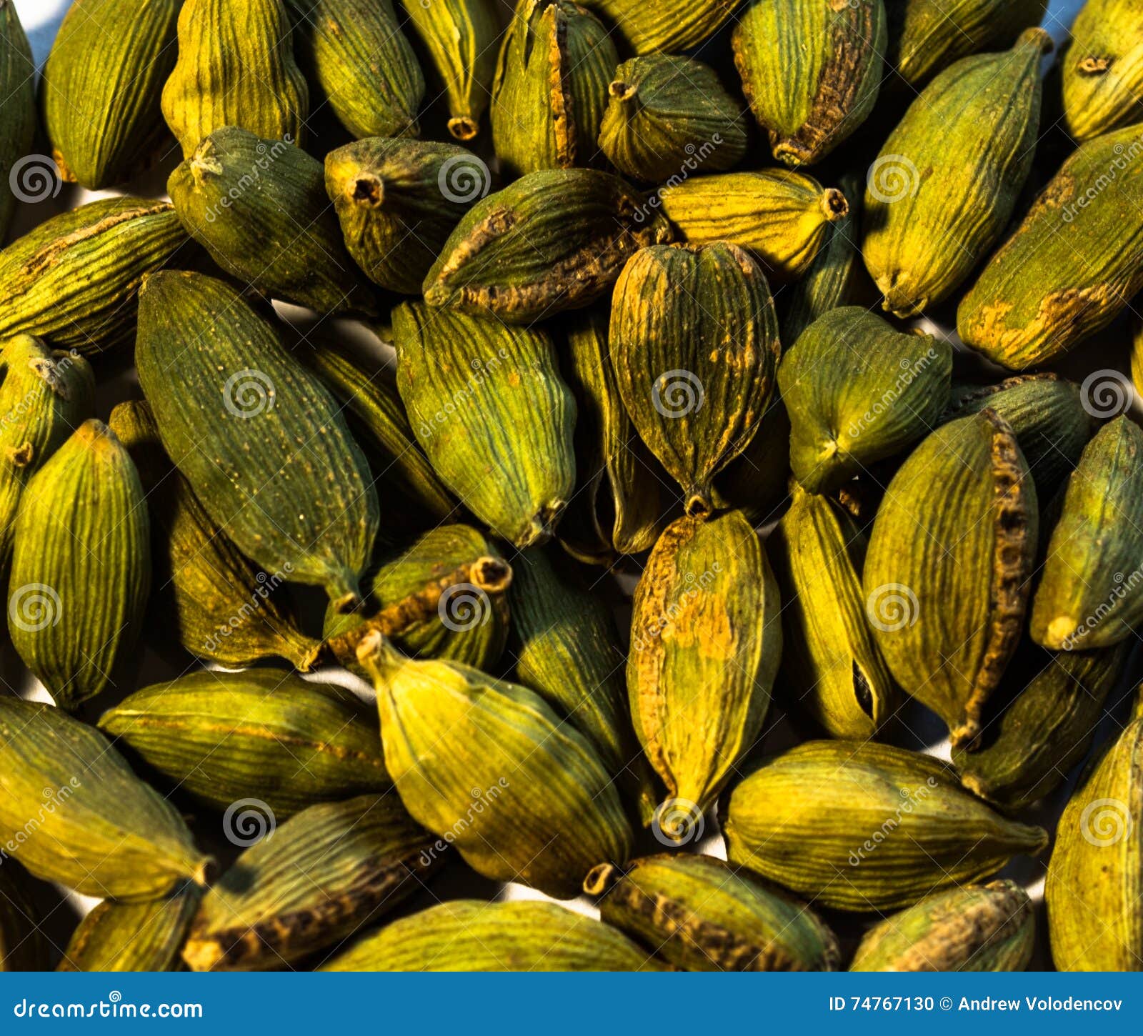 Background cardamom seeds stock photo. Image of oriental 74767130