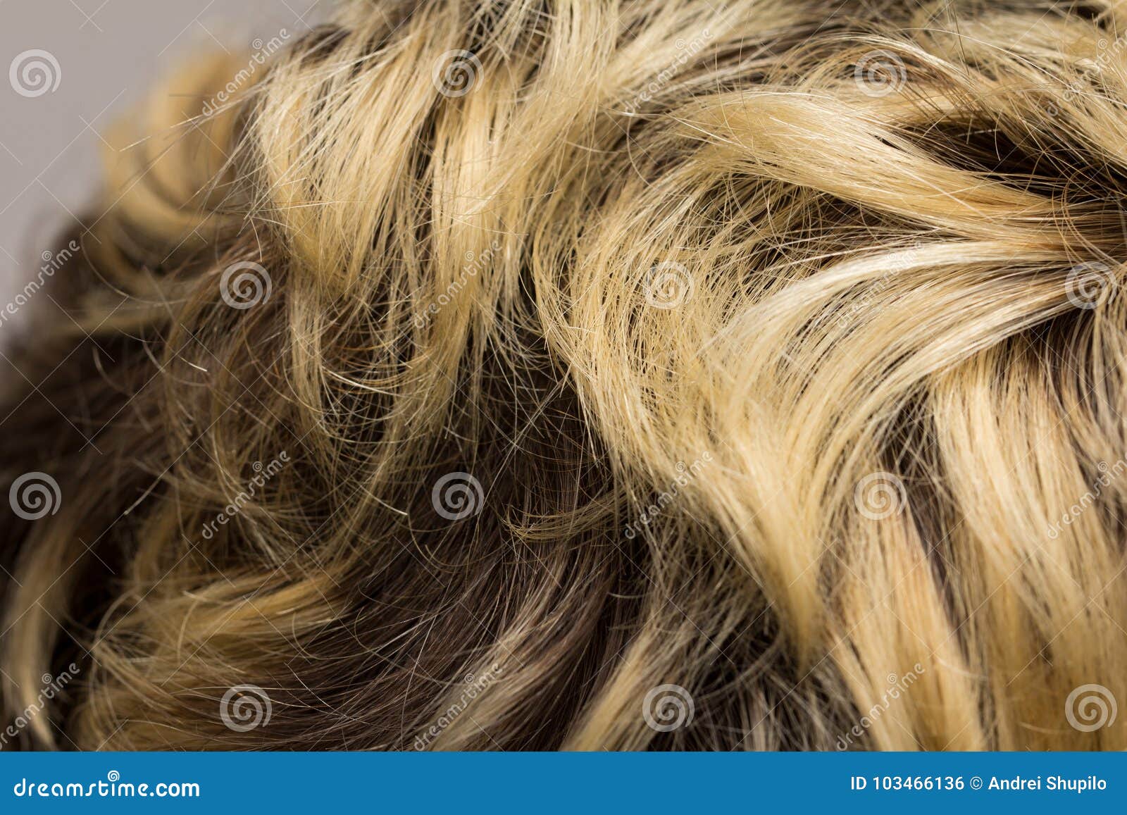 1. Irish blonde hair with subtle streaks - wide 1