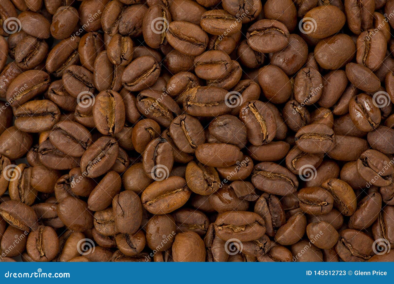 Light Roast Coffee Beans Singapore Light Roast vs Dark Roast Coffee Key Differences