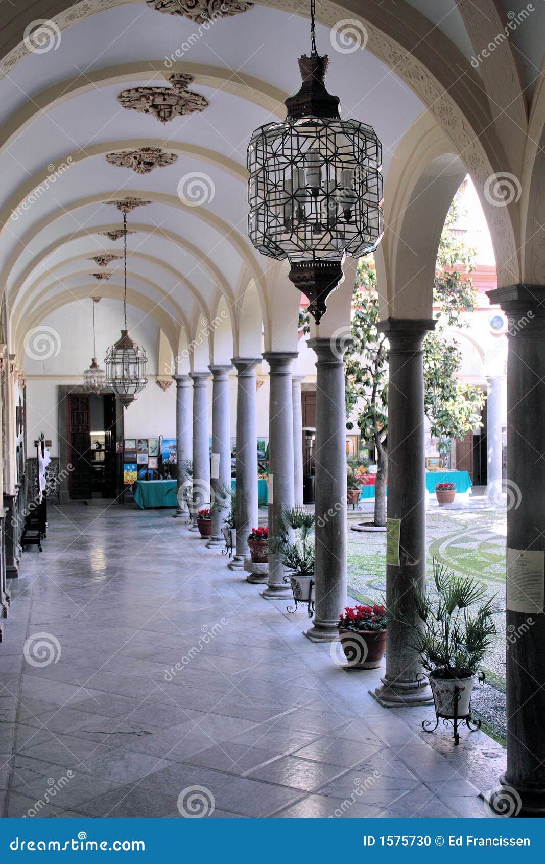 the courtyard of the city hall in granada, spain.