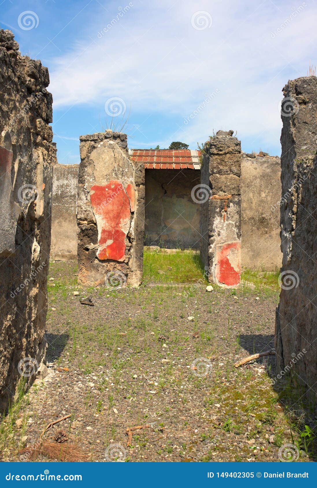 backyards of pompeji-v- italy