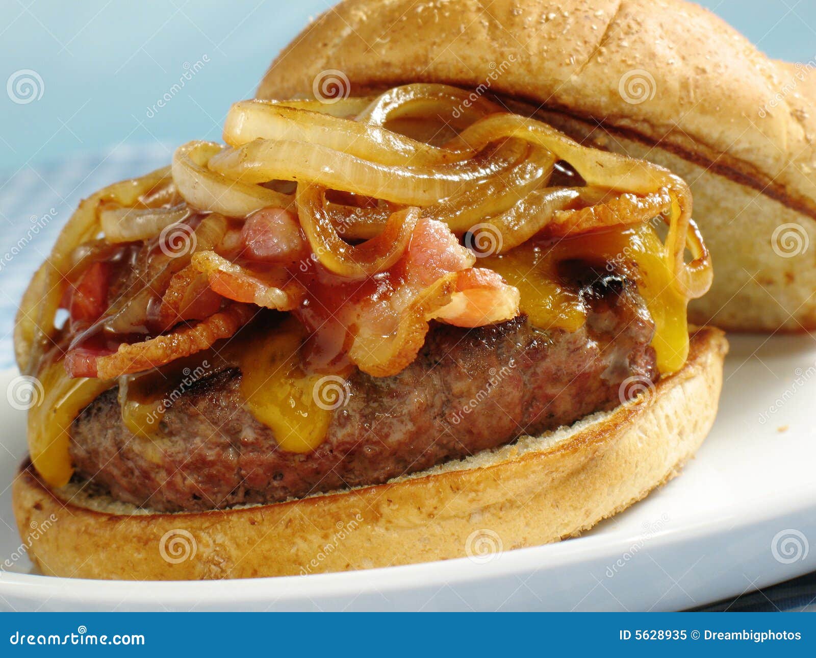 Bacon BBQ Cheeseburger stock image. Image of lunch, sauteed - 5628935