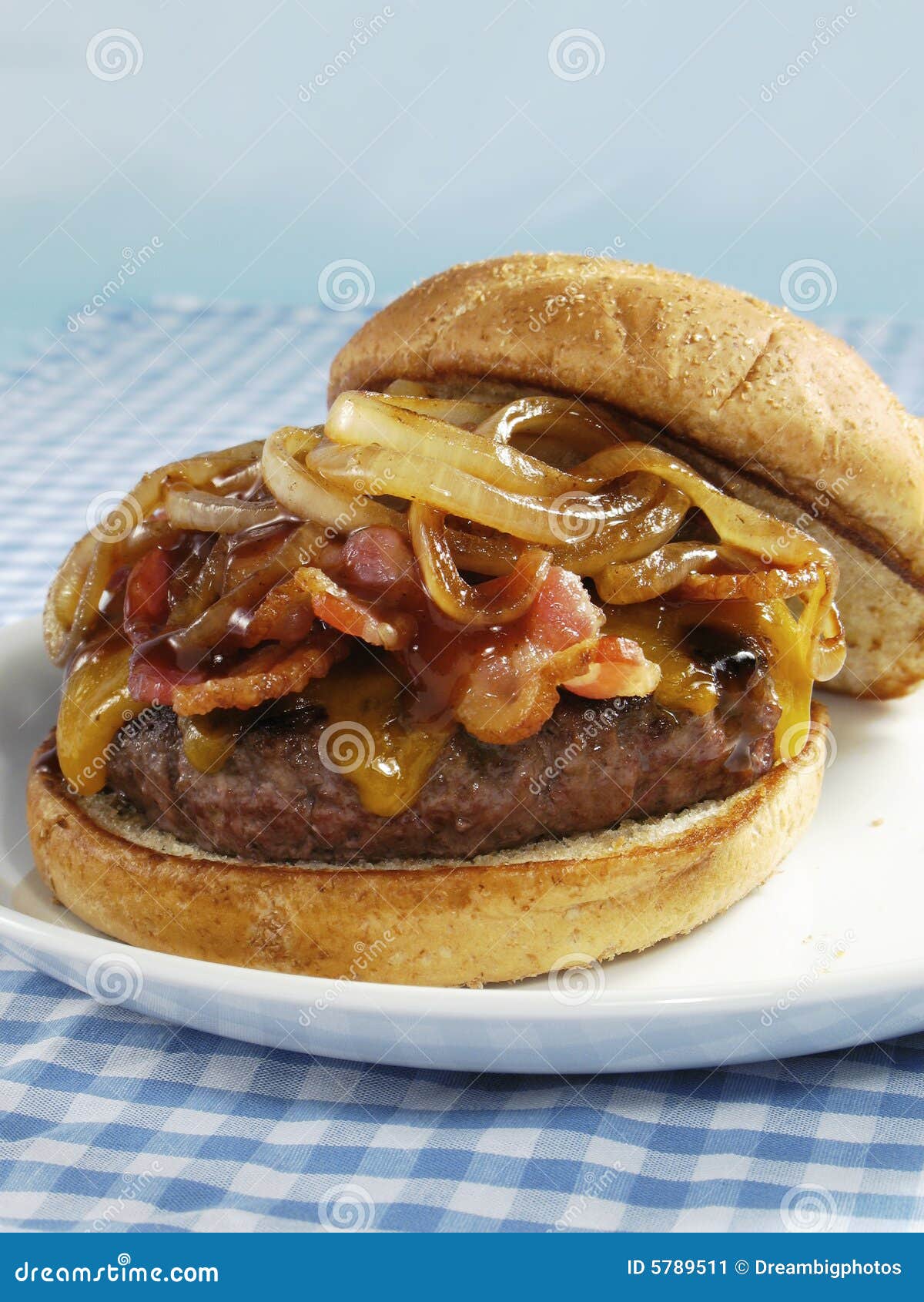 Bacon & BBQ Cheeseburger Stock Image Image of bacon, bread 5789511