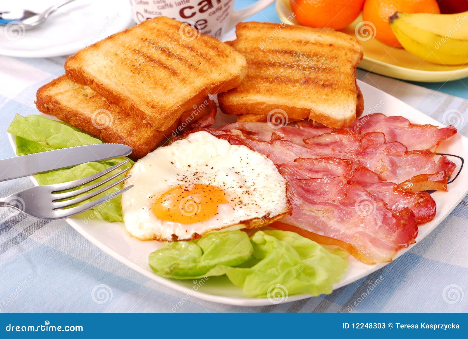 Bacon and Eggs for Breakfast Stock Image - Image of cooked, toast: 12248303