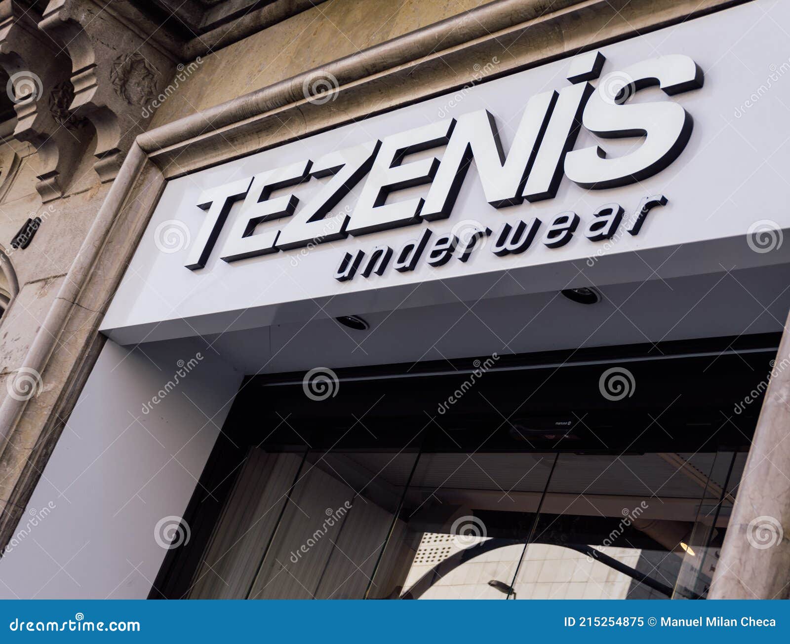 Badalona, Barcelona, Spain - April 3, 2021. Logo and Facade of Tezenis, an  Italian Company that Produces Underwear, Stockings and Editorial Image -  Image of outdoors, word: 215254875