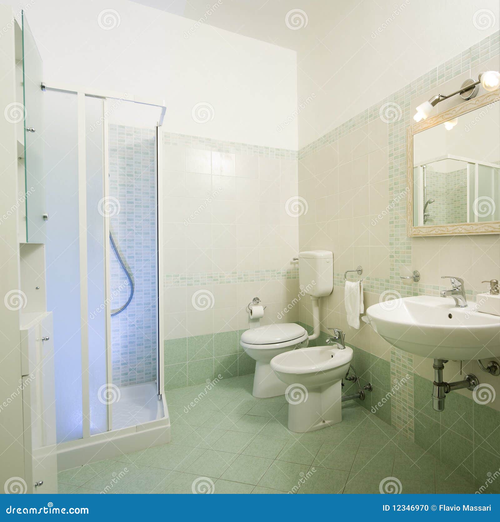 Badezimmer stockfoto. Bild von badezimmer - 12346970