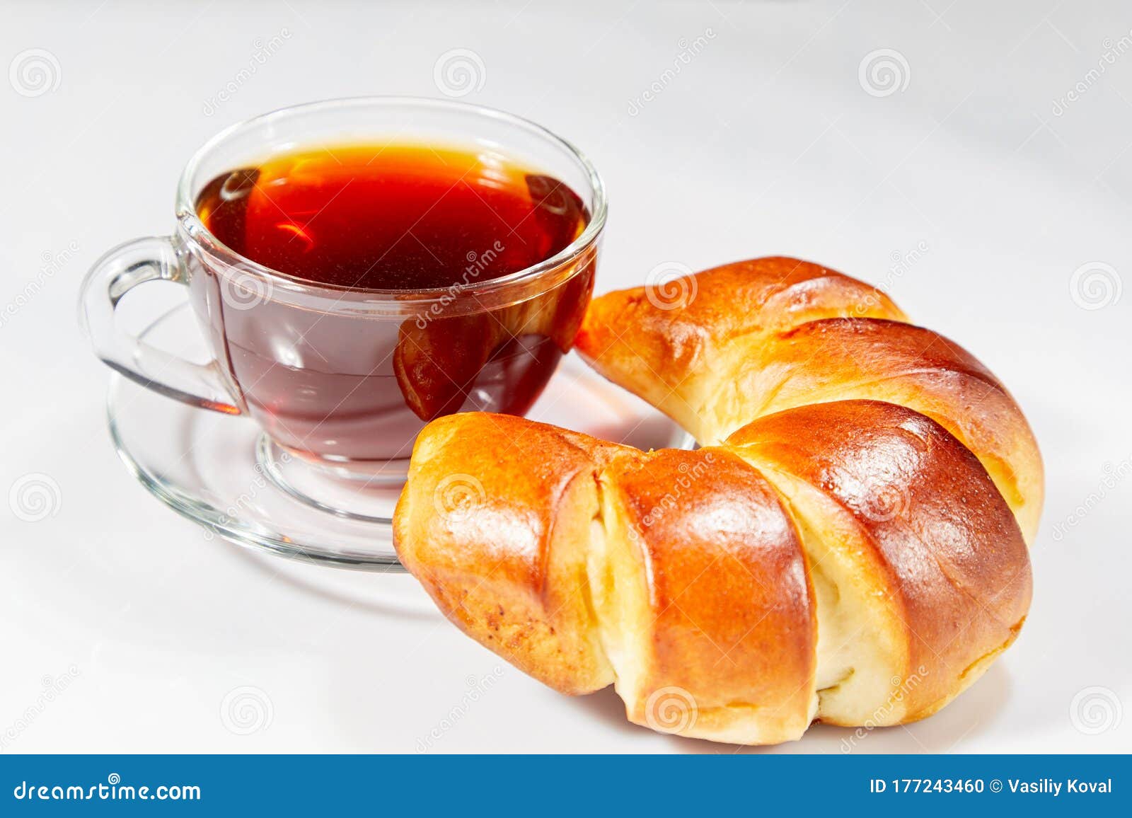 Bagel and tea stock photo. Image of background, lunch 177243460