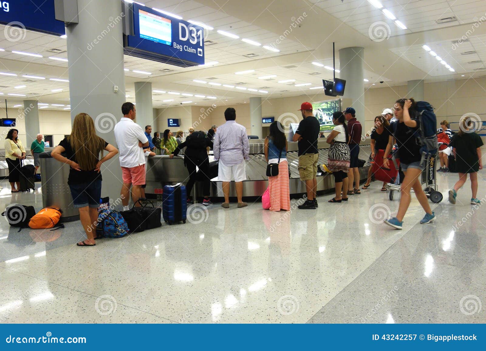 Baggage Claim editorial photography. Image of airport 43242257