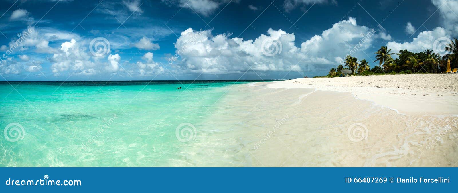 Bahía de las aguamieles. Isla de Anguila, inglés las Antillas