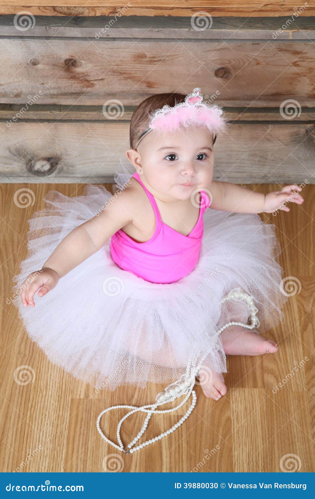 Bailarina del bebé foto Imagen de morena -