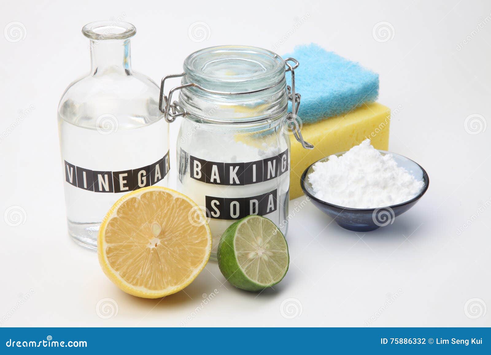 496 Lemon Juice Baking Soda Stock Photos pic