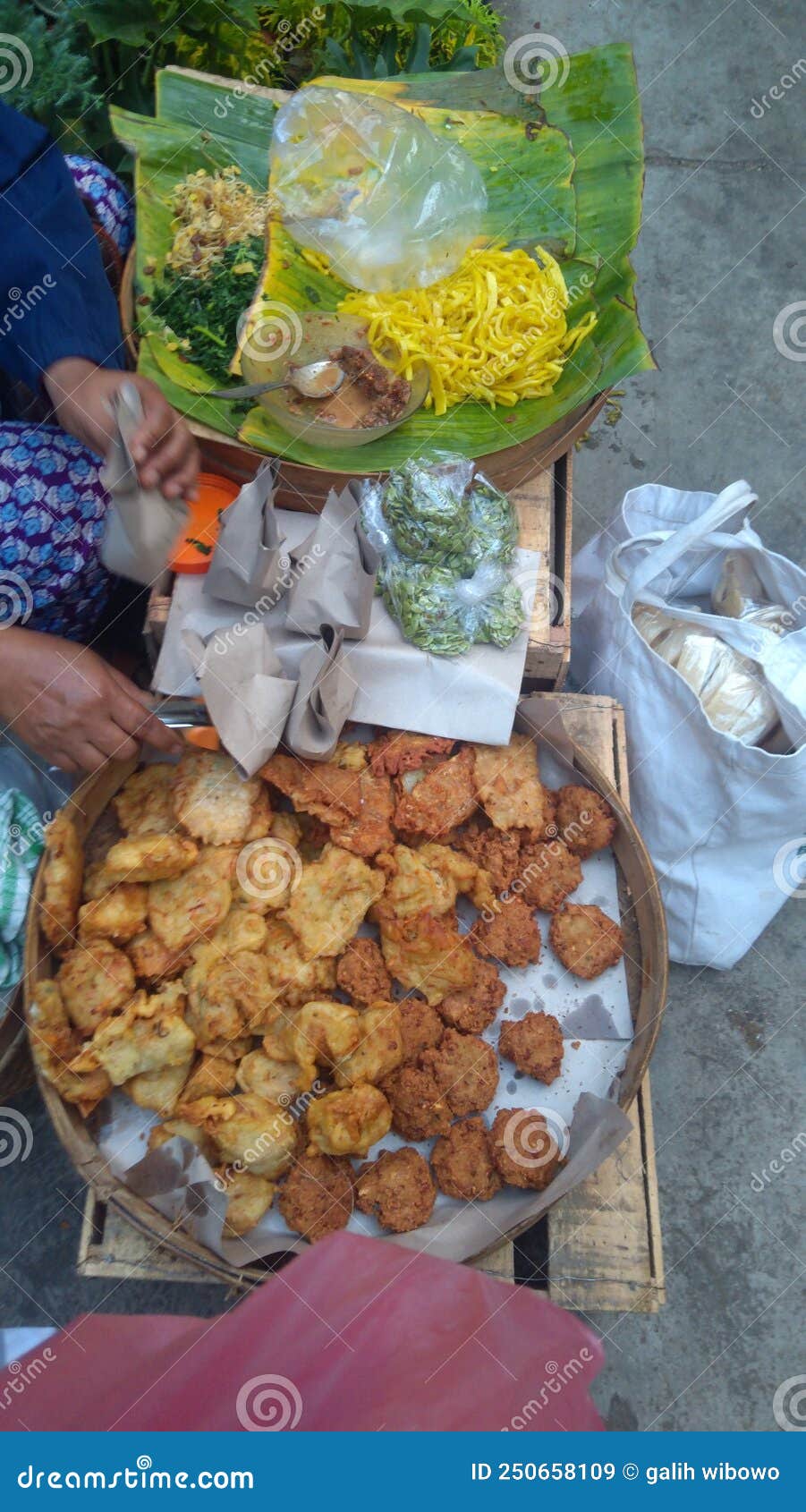 bakmi indonesian food viral pasar eat