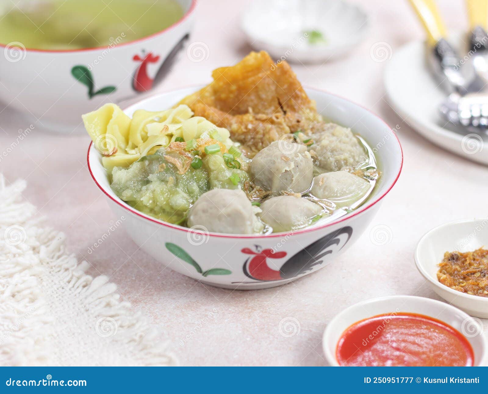 bakwan malang, meatball soup with various side dish