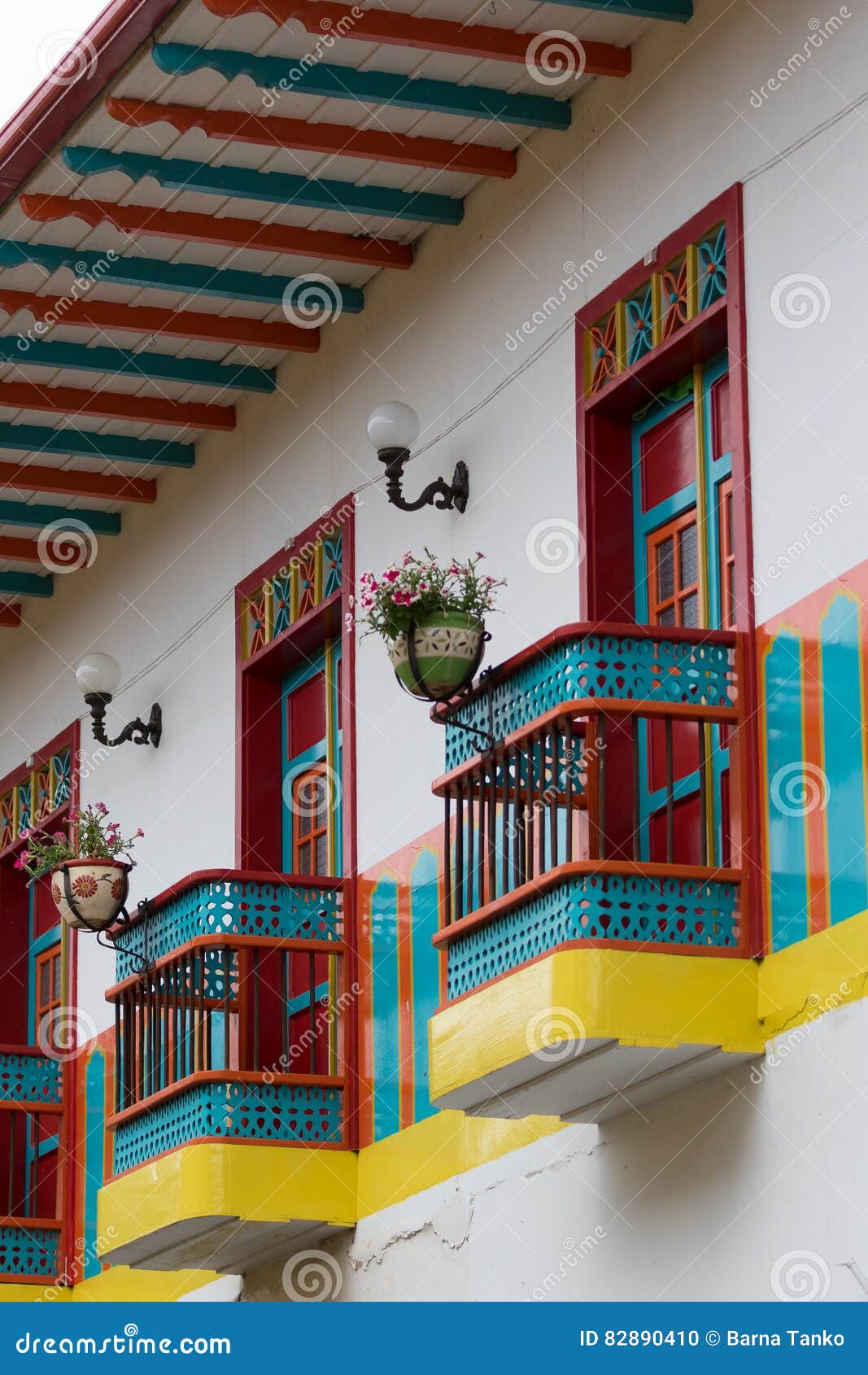 Balcones Coloniales En Colombia Foto De Archivo Imagen De