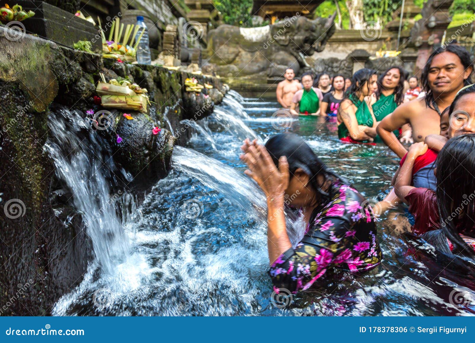 Pura Tirta Empul Temple On Bali Editorial Photo Image Of Cleansing 