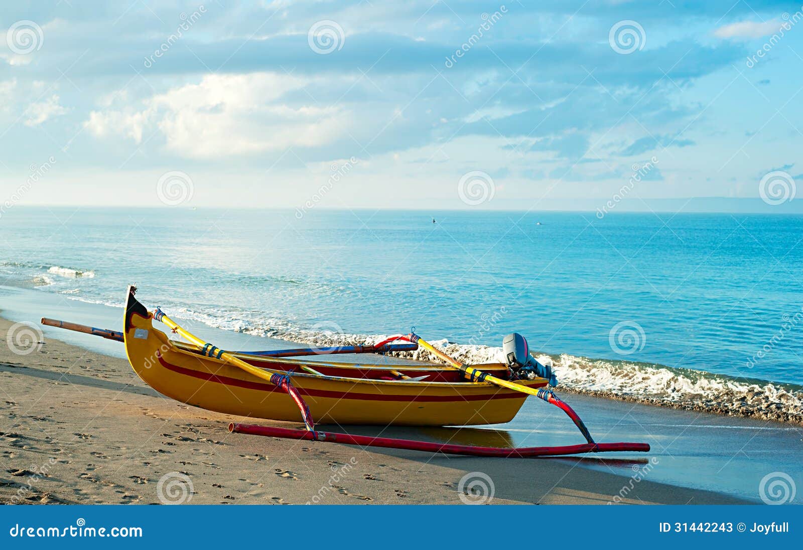 Balinese Fishing Boat Stock Photos - Image: 31442243