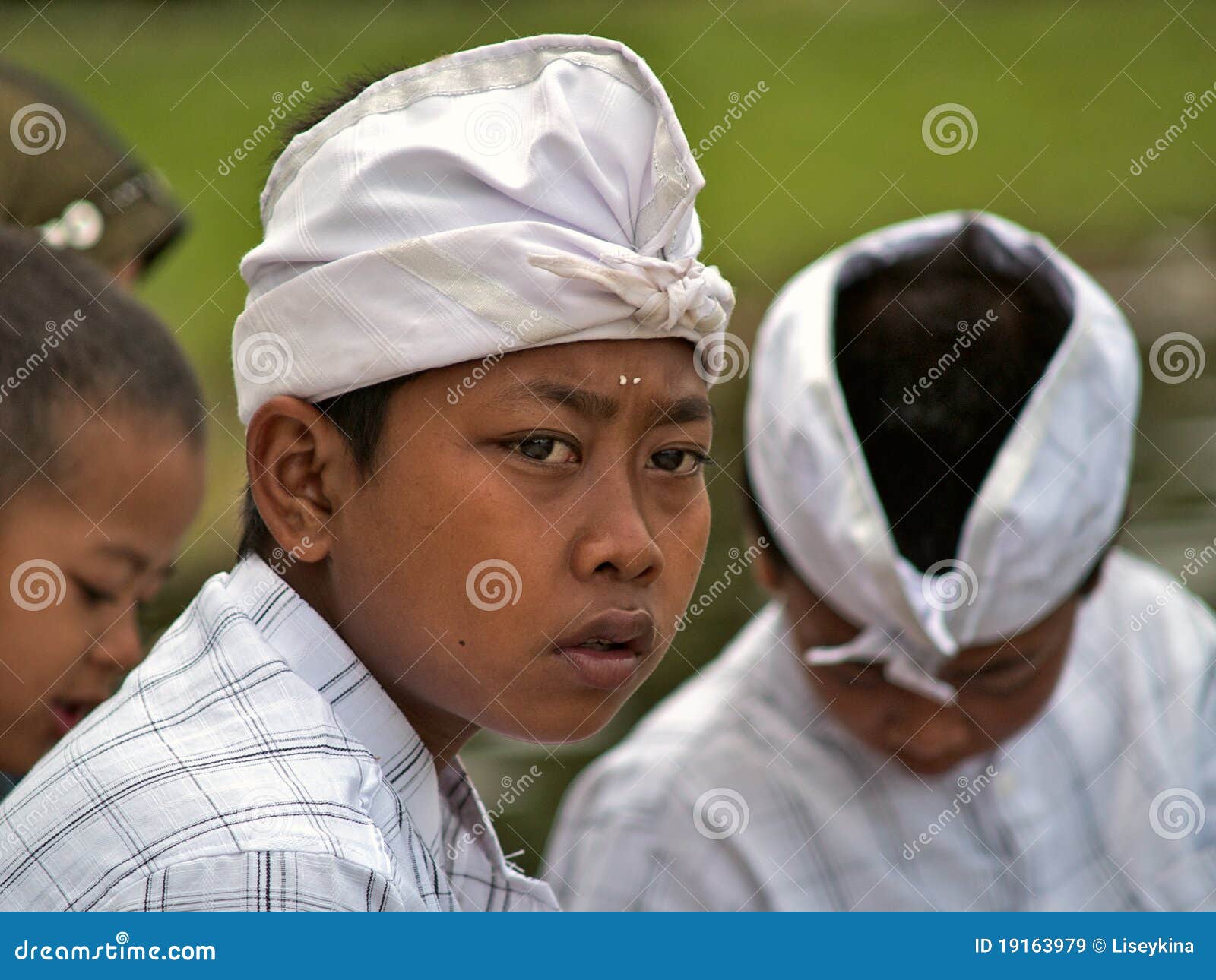 Balinese Hindu boy editorial stock image. Image of hinduism - 19163979