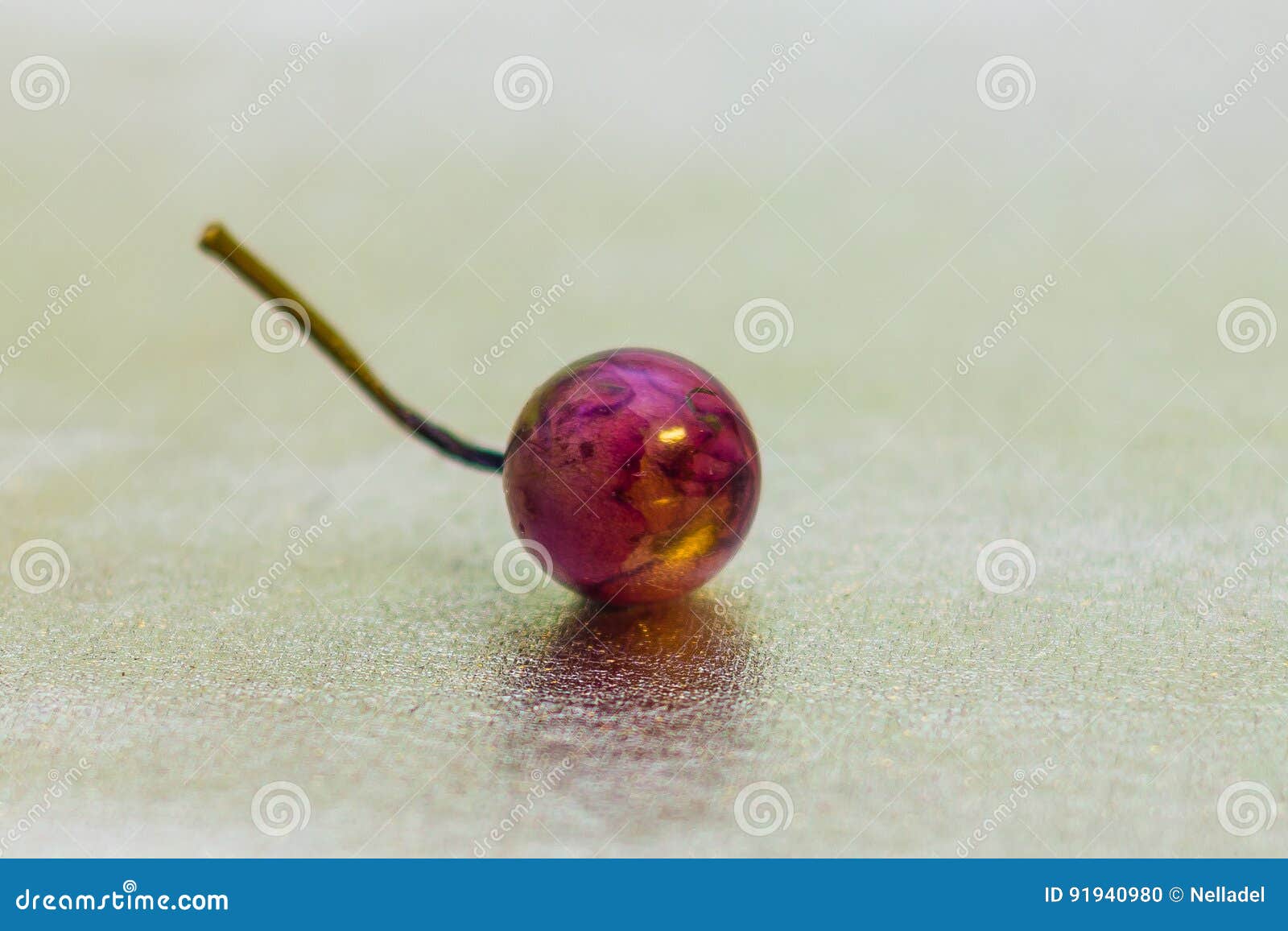 ball d crystal made of epoxy resin