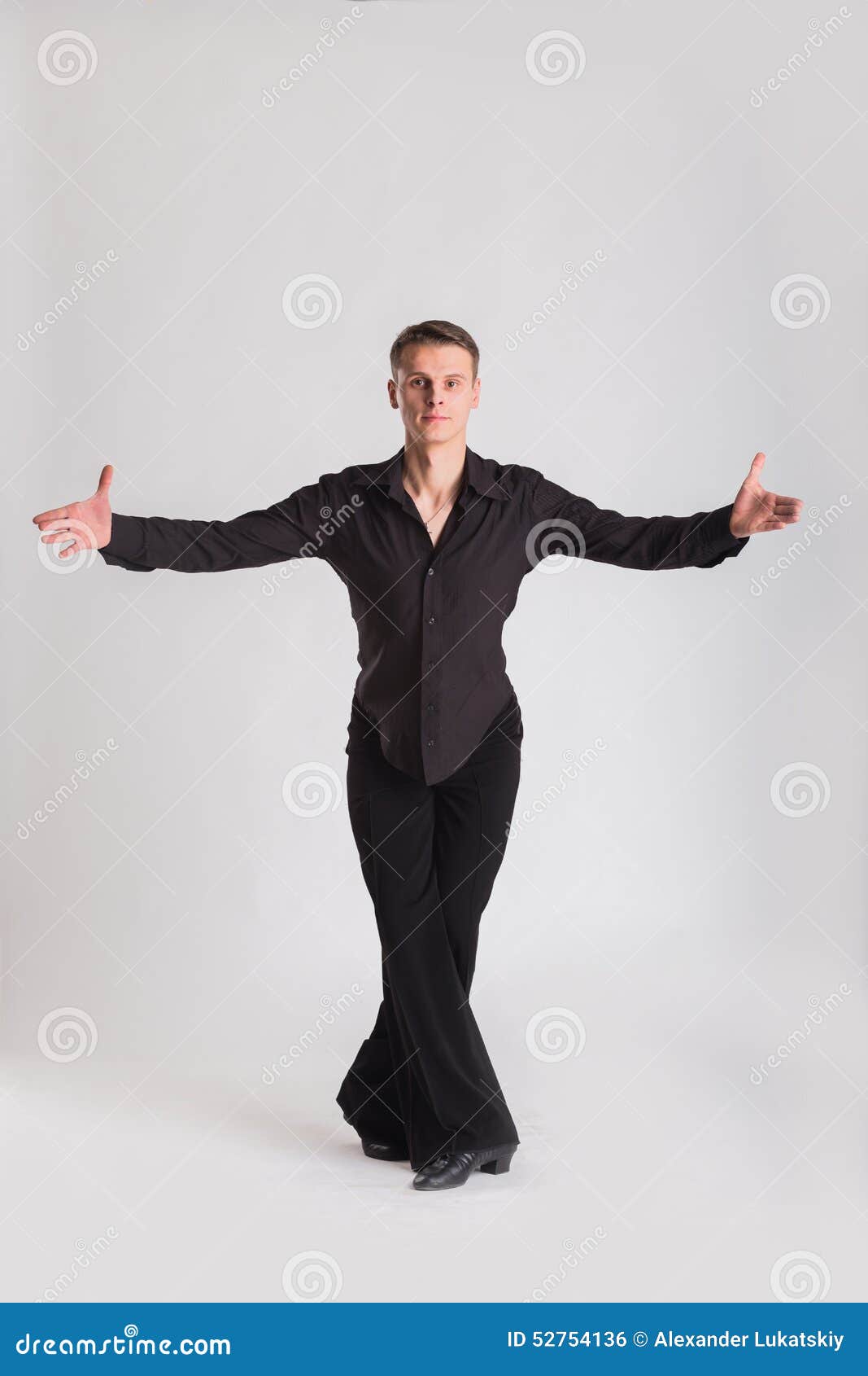 male muscular ballroom dancer making pose... - Stock Photo [63598638] -  PIXTA