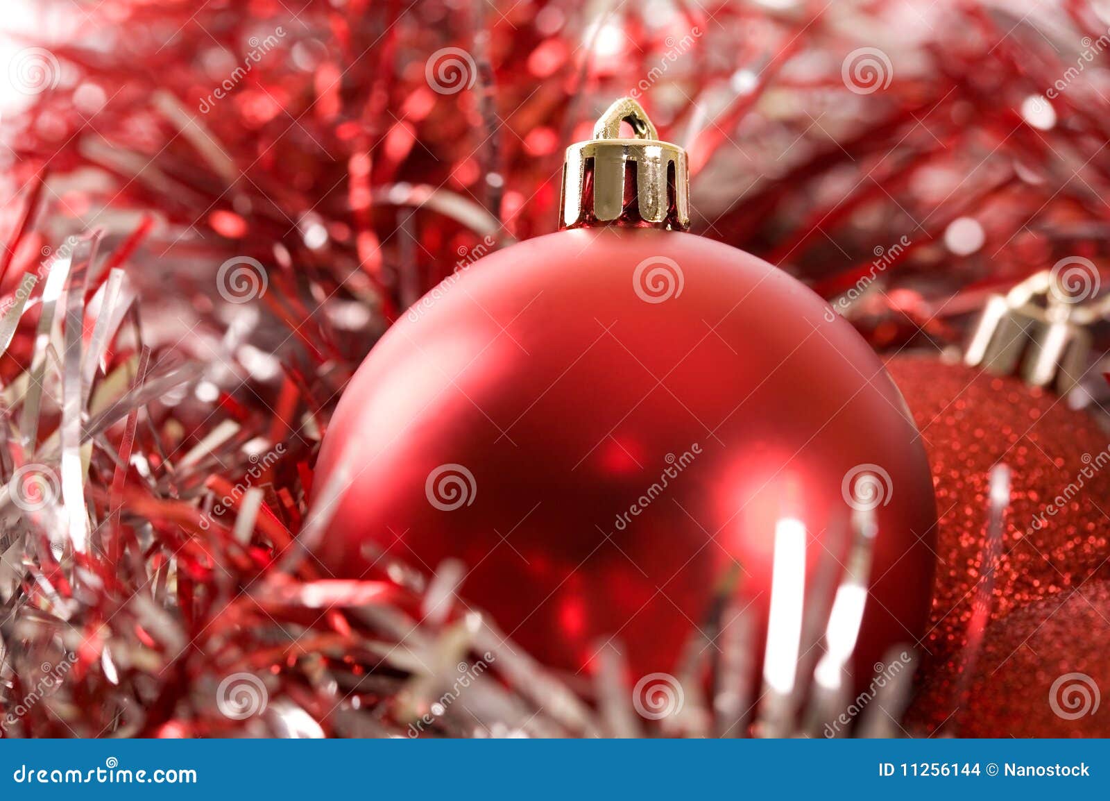 Balls Christmas Decorative Red Ribbon 库存照片 图片 包括有 闪烁, 符号 11256144