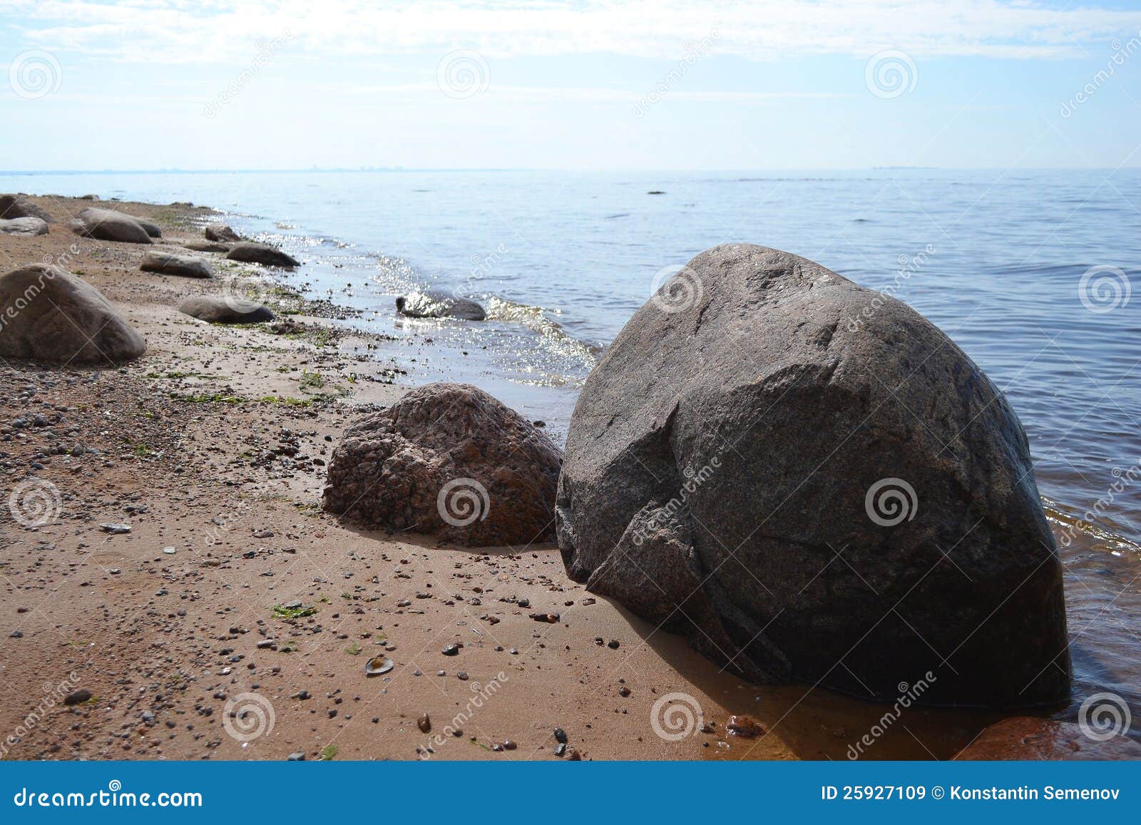 Baltic sea shore stock image. Image of komarovo, beach 25927109