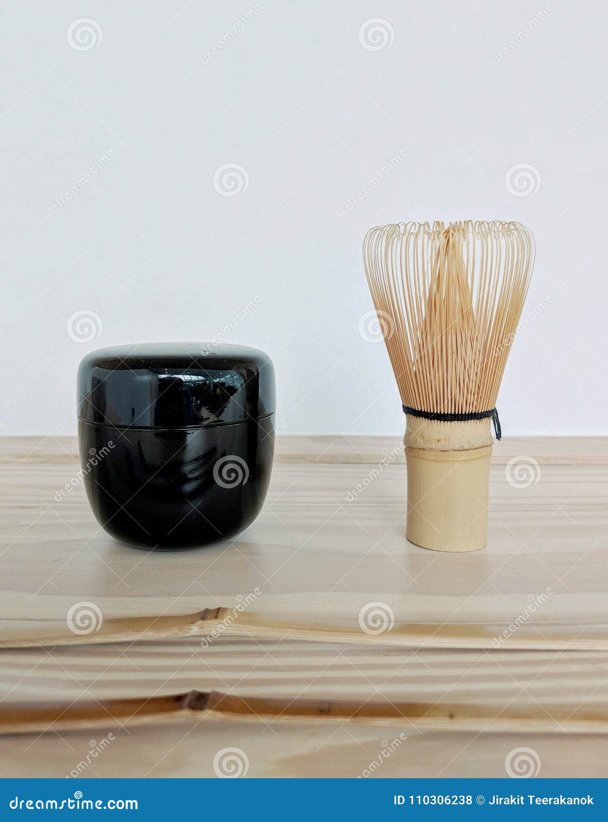 https://thumbs.dreamstime.com/z/bamboo-tea-whisk-black-shiny-small-matcha-caddy-carved-single-piece-japanese-mixer-ceremony-110306238.jpg