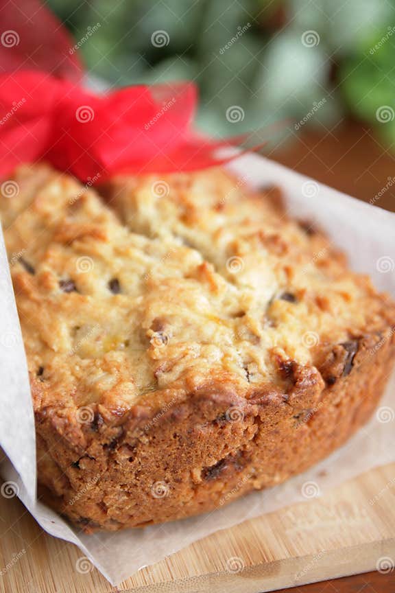 Banana bread stock image. Image of ribbon, fruity, crust 17879739