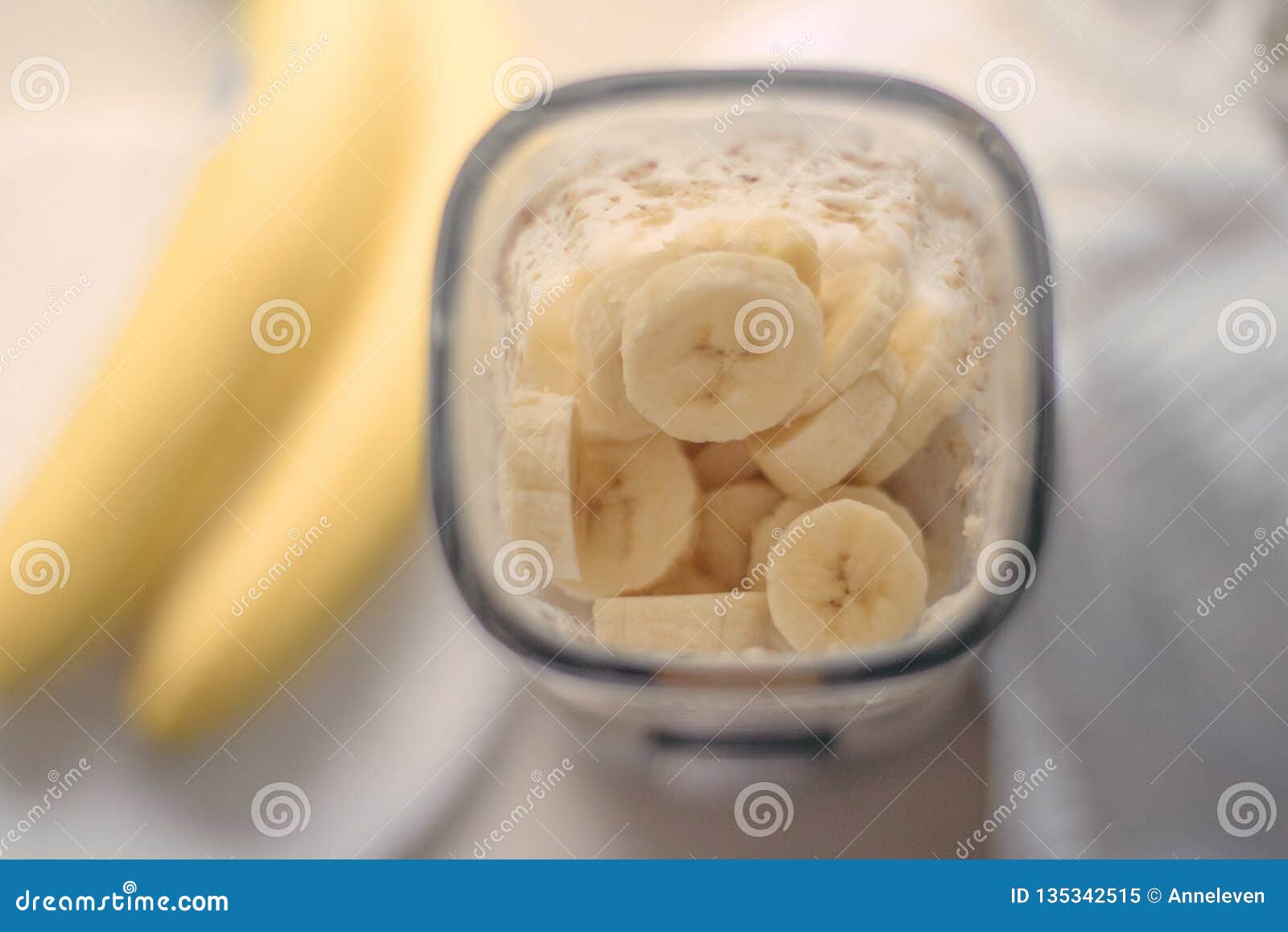 banana cocoa smoothie - healthy eating recipe styled concept