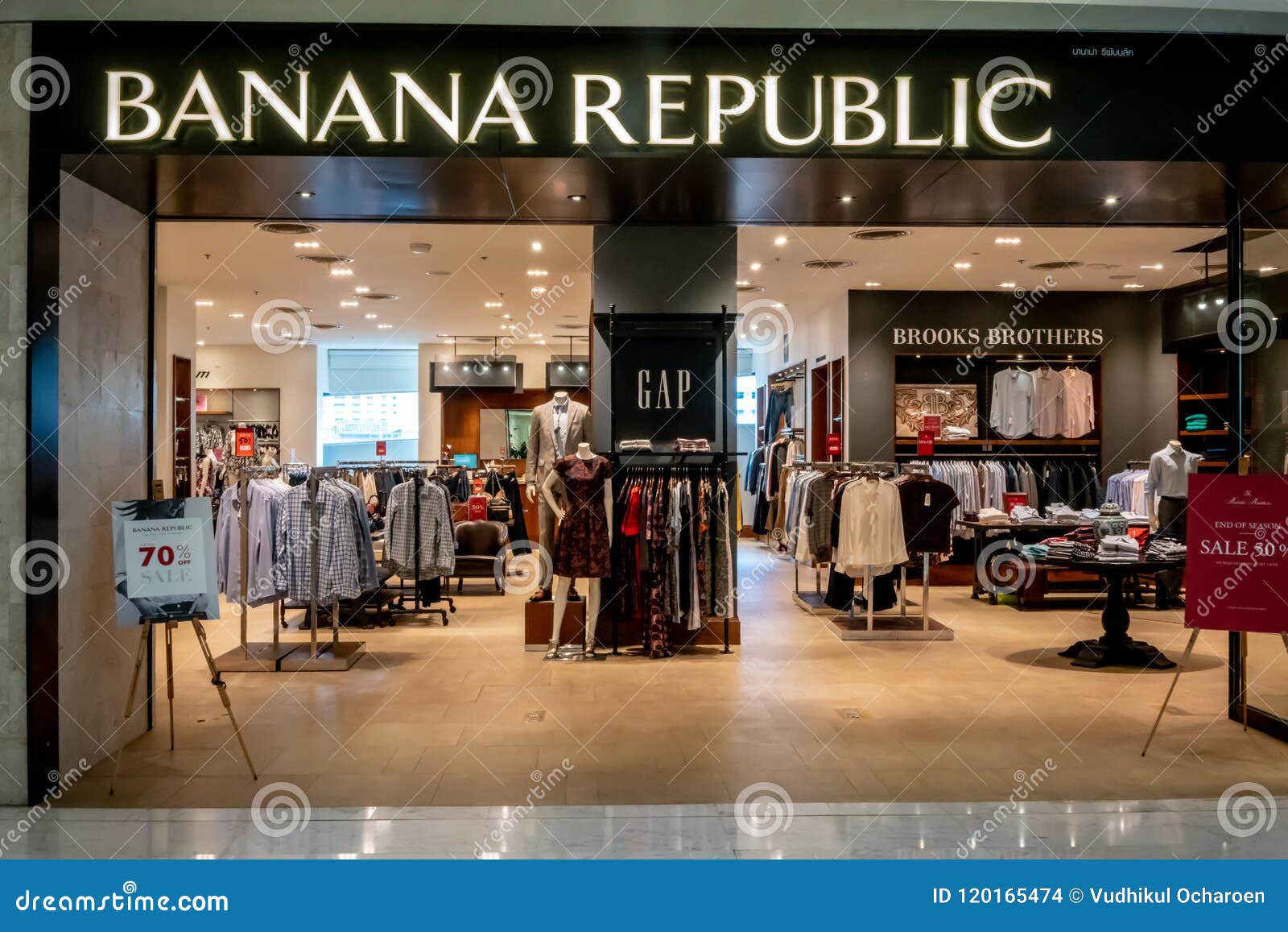 The Banana Republic at Emquatier, Bangkok, Thailand, June 29, 2018 ...