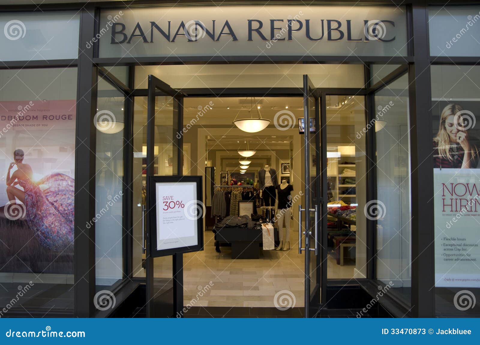 Banana Republic Fashion Store Editorial Stock Photo - Image of clothes ...