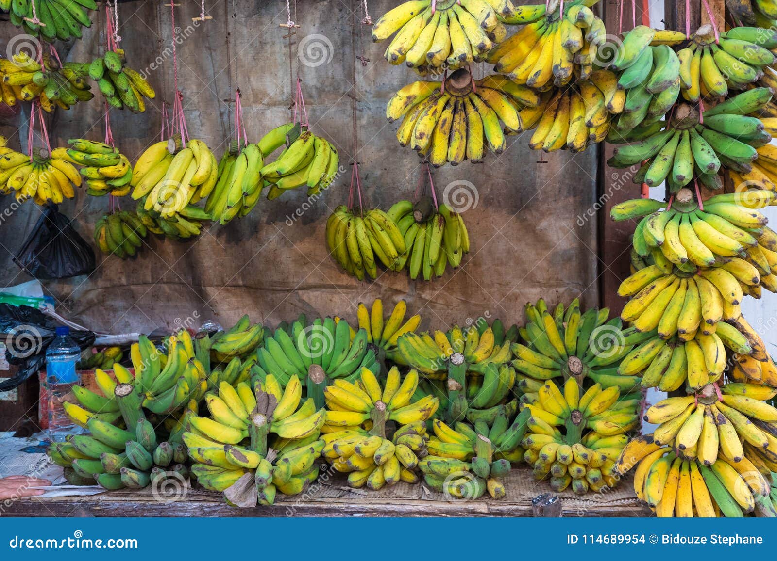 Banana shop in Indonesia stock photo. Image of retail - 114689954
