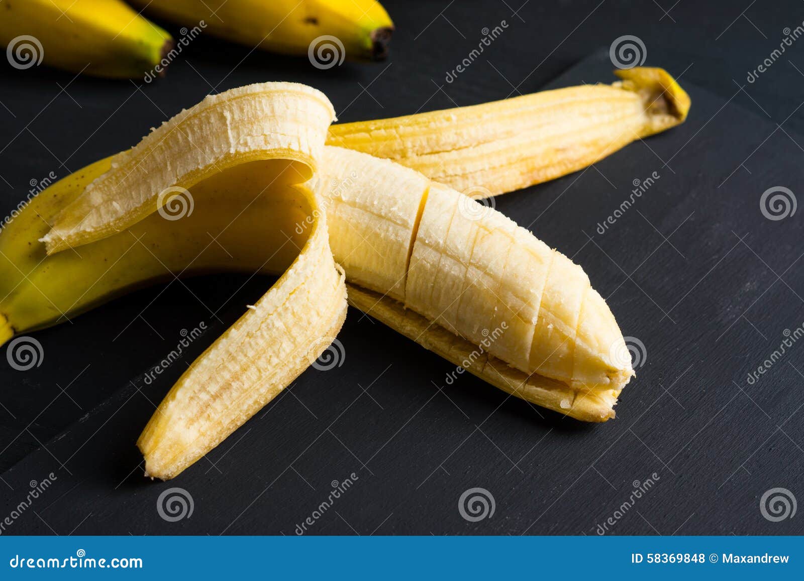 Cloveress Banana