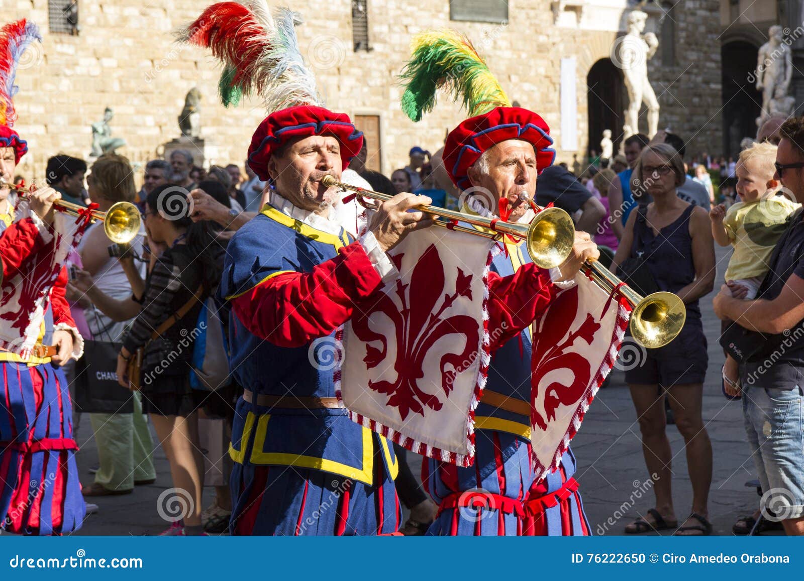 Band of flag bearers editorial image. Image of italy 76222650