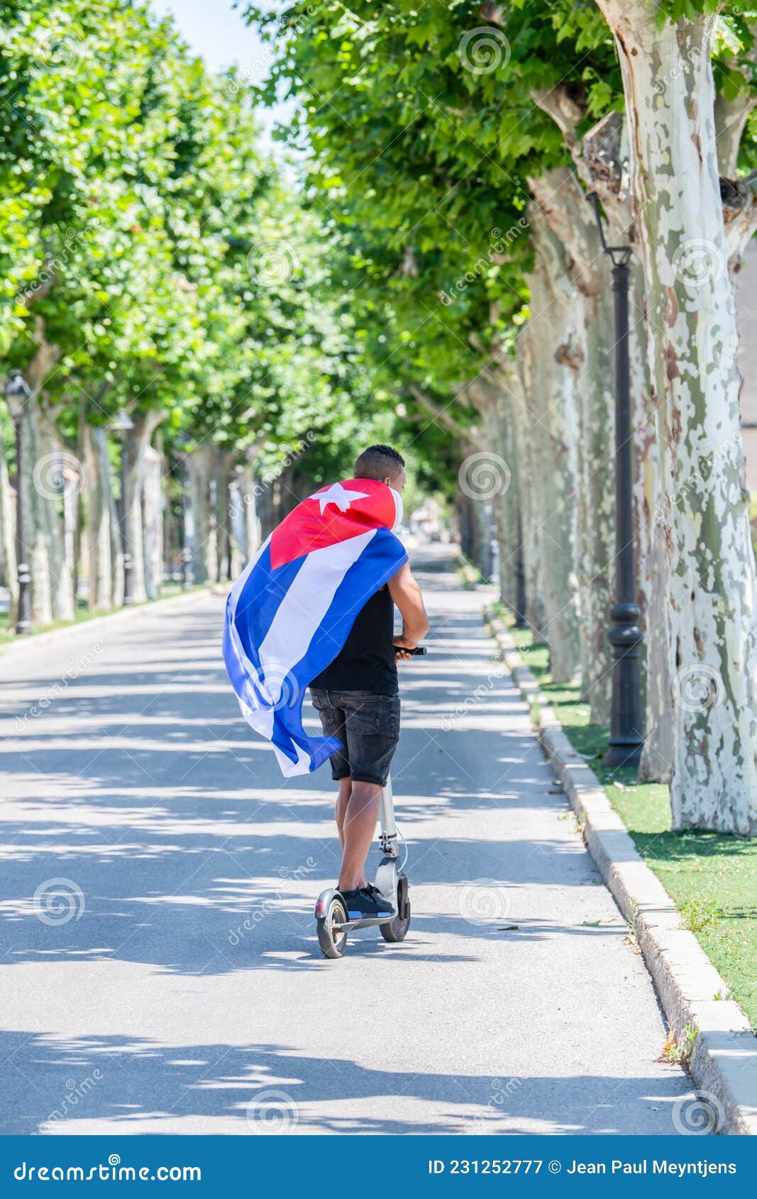 Moto Moto Latino 