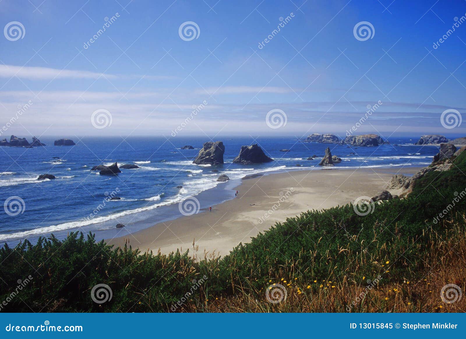 Bandon, Oregon beach stock image. Image of postcard, seashore 13015845