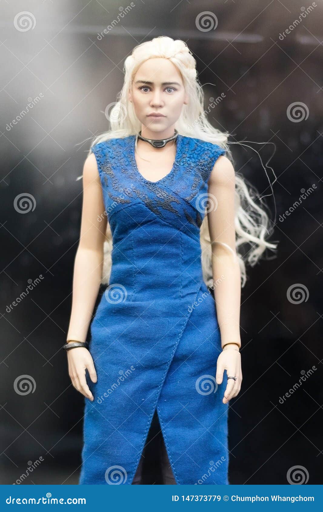 Bangkok, Tailandia - 6 De Mayo De 2017: El Carácter De Los Juguetes De  Daenerys Targaryen Modela O Madre Del Dragón En El Juego D Imagen de  archivo editorial - Imagen de continuar, cartel: 147373779