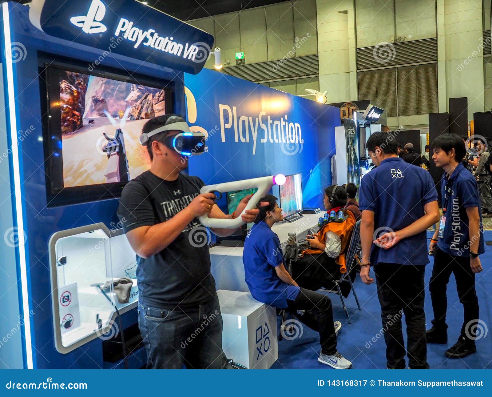 BANGKOK, THAILAND - APRIL 23, 201: Newest Virtual Reality Games by PlayStation 4. Young with Pleasure Uses VR Head-mounted Editorial Photography Image of games, 143168317