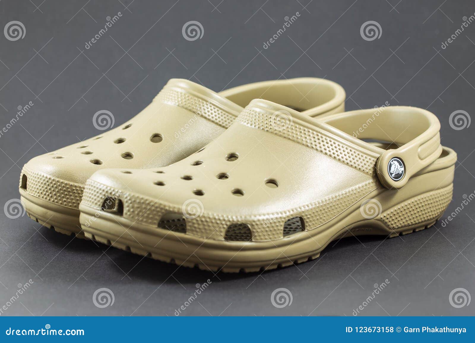 crocs latest design 2018