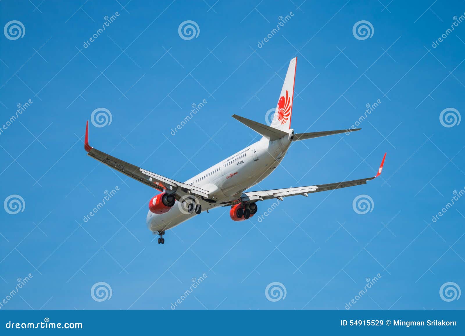 BANGKOK, THAILAND - JUNE 1, 2015: HS-LTK Thai Lion Air Boeing 737